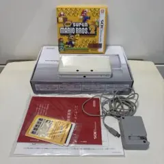 ニンテンドー3DS本体アイスホワイト　スーパーマリオブラザーズ2 ソフト付き