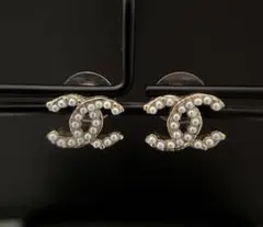 CHANEL ココマーク フェイクパール ピアス　美品のサムネイル