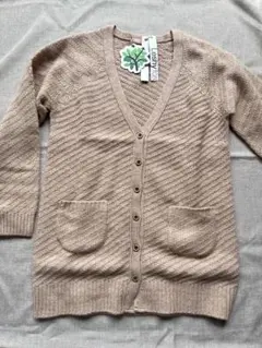 Lesly forest ベージュ Vネックカーディガン M