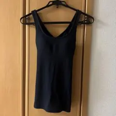GU ジーユー バッククロスタンク　ブラック　M ヨガウェア