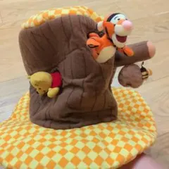 くまのプーさん ティガー 切り株 ぬいぐるみ　ファンキャップ