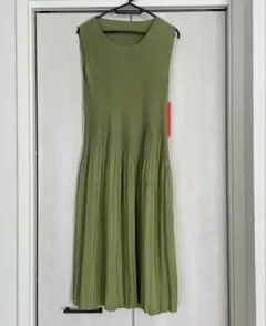 【新品】恋人岬 ノースリーブ ワンピース グリーン　黄緑　M L