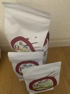 Monge BWild Low Grain アンチョビ4.8kg 猫用フード - メルカリ