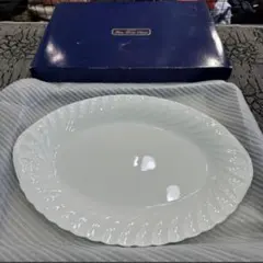 新品・未使用 NIKKO Fine Bone China 大皿のサムネイル