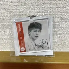 TREASURE カプセルトイ　アサヒ　キーホルダー