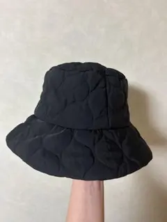 ZARA キルティング バケットハット 黒