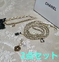 CHANEL 2025限定 カメリア チャーム 付ストラップ♡2点セットのサムネイル