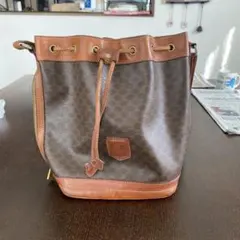 CELINE セリーヌショルダーバッグ 巾着型 マカダム柄 トリオンフ PVC