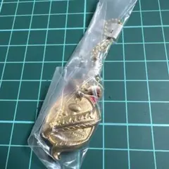 ツイステ スカラビア寮 寮章 ダイキャストチャーム