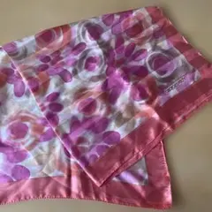 フランス製　GEORGES RESH ヴィンテージシルクスカーフ　大判