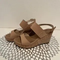 UGG ウェッジソール　サンダル