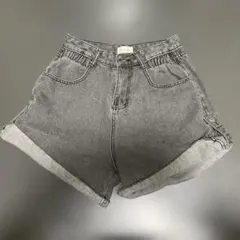 ショートデニムパンツ