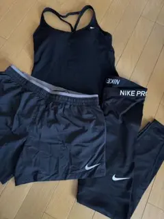NIKE エアロスイフト ランシャツ ハーフパンツ ヘッドアクセサリー