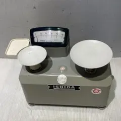 Item thumbnail for item a506e46f-c7f8-4374-a3e9-a175562a2a6e