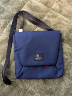 MILESTO サコッシュ ネイビー