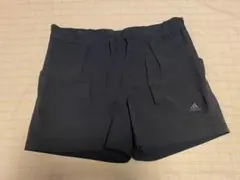 adidas CLIMALITE ダークグレーショートパンツ