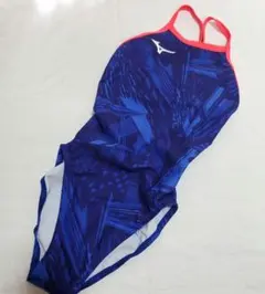 スポーツ用水着