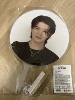 SEVENTEEN セブチ FOLLOW うちわ ウジ　WOOZI