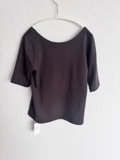 新品タグ付き！Noble スピンコットンソフトスクエアーネックTシャツのサムネイル