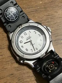 Timex サファリ 腕時計 シルバー ブラック ゴールド グリーン - メルカリ