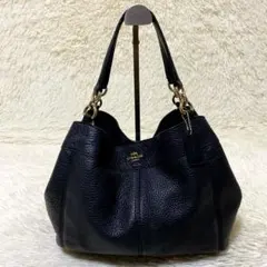 COACH ブラック　本革　トートバッグ　ハンドバッグ　金具　肩掛け　手提げ