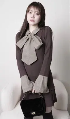 リップサービス フロントZIPニットプリーツワンピース （ブラウン）