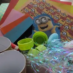 【ミニオンと作ろう♪】届いてすぐ遊べる！ワクワク工作キット✨（接着剤付き）