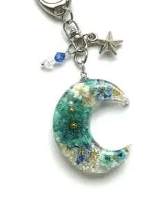 月型レジンチャーム 星型付き