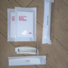アメニティセット 歯ブラシ ボディスポンジ コームのサムネイル