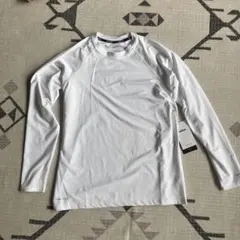 新品未使用　Nike DRI-FIT ホワイト ラッシュガード　UPF40+ L