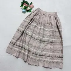 セットアップ【Free】レディース　スカート　ストライプ柄　バックジップ　大人