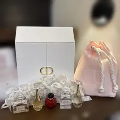 Dior フレグランスセット パフューマーズ フローラル パレット - メルカリ