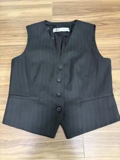 新品未使用　ZARA ストライプ柄 ベスト ジレのサムネイル
