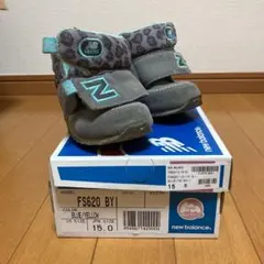 ニューバランス　子供　幼児　スノーブーツ　冬靴