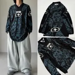 FUBU フブ ブランド ロゴ ナンバー ワッペン Vネック 長袖 シルバー