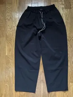 2025 Props Store ストレッチポリエステルイージートラウザー日本製