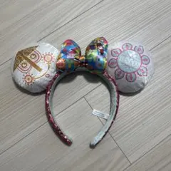 【完売品、美品】イッツァスモールワールド カチューシャ　スパンコール　ディズニー