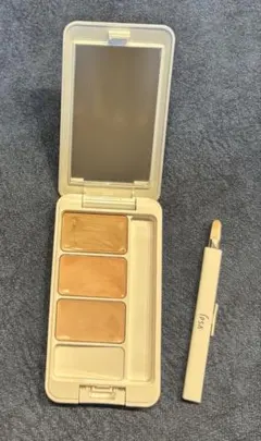 Item thumbnail for item 6615bfe0-e1f0-4b79-a3f8-7ebe48572c41