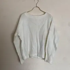 《GU》ホワイト クルーネック　【L】