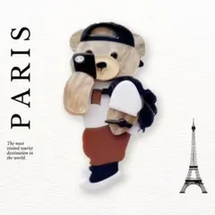 【ラスト１点！】Paris アクリル ブローチ ピン スマホとくまさん