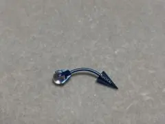 ダークブルー 矢印型ボディピアス
