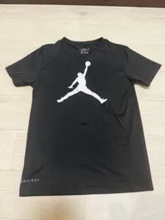 【美品】Jordan ジャンプマンロゴ Tシャツ 10-12Y 140cm 黒のサムネイル