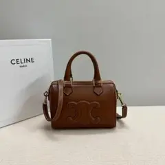 CELINE ブラウンショルダーバッグ