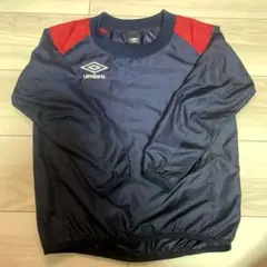 umbro ピステ・ウィンドブレーカー Mサイズ ネイビー/レッド - メルカリ