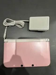 ニンテンドー3DS LL ピンク 本体とACアダプター