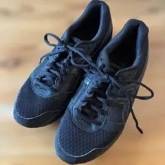 ASICS アシックス　ランニングシューズ　T669N ブラック　23.5