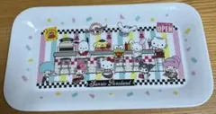 サンリオプレート（ふわふわフロッキードール2 タキシードサムとクロミポーチ付き）