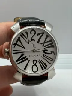 新品、未使用 Cogu ホワイトレザー ジャンピング自動巻き時計 2026年最新】自動巻き 腕時計 coguの人気アイテム - メルカリ