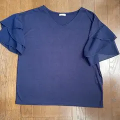 お値下げ・半袖Tシャツ・袖シフォン・紺色