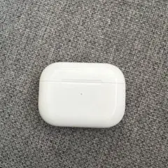 AirPods4本体 ホワイト 充電ケース付き 左耳のみ 片方だけです - メルカリ